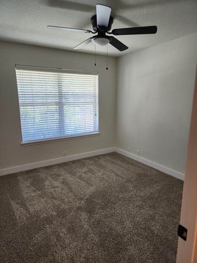 Building Photo - 4519 Woodspring Glen Ln