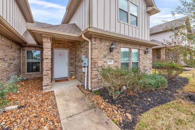 Building Photo - 3603 Haverford Rd