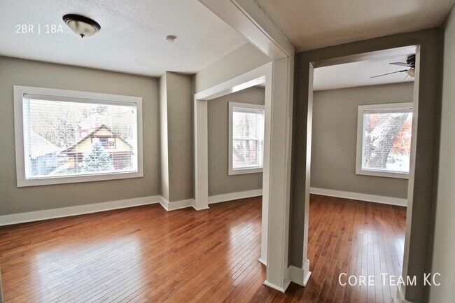 Building Photo - 4328 Roanoke Pkwy