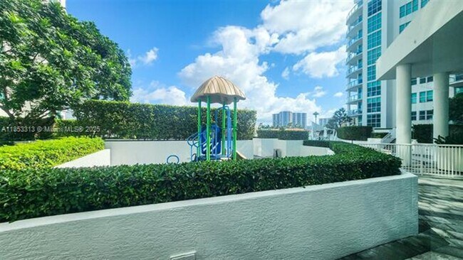 Building Photo - 3131 NE 188th St