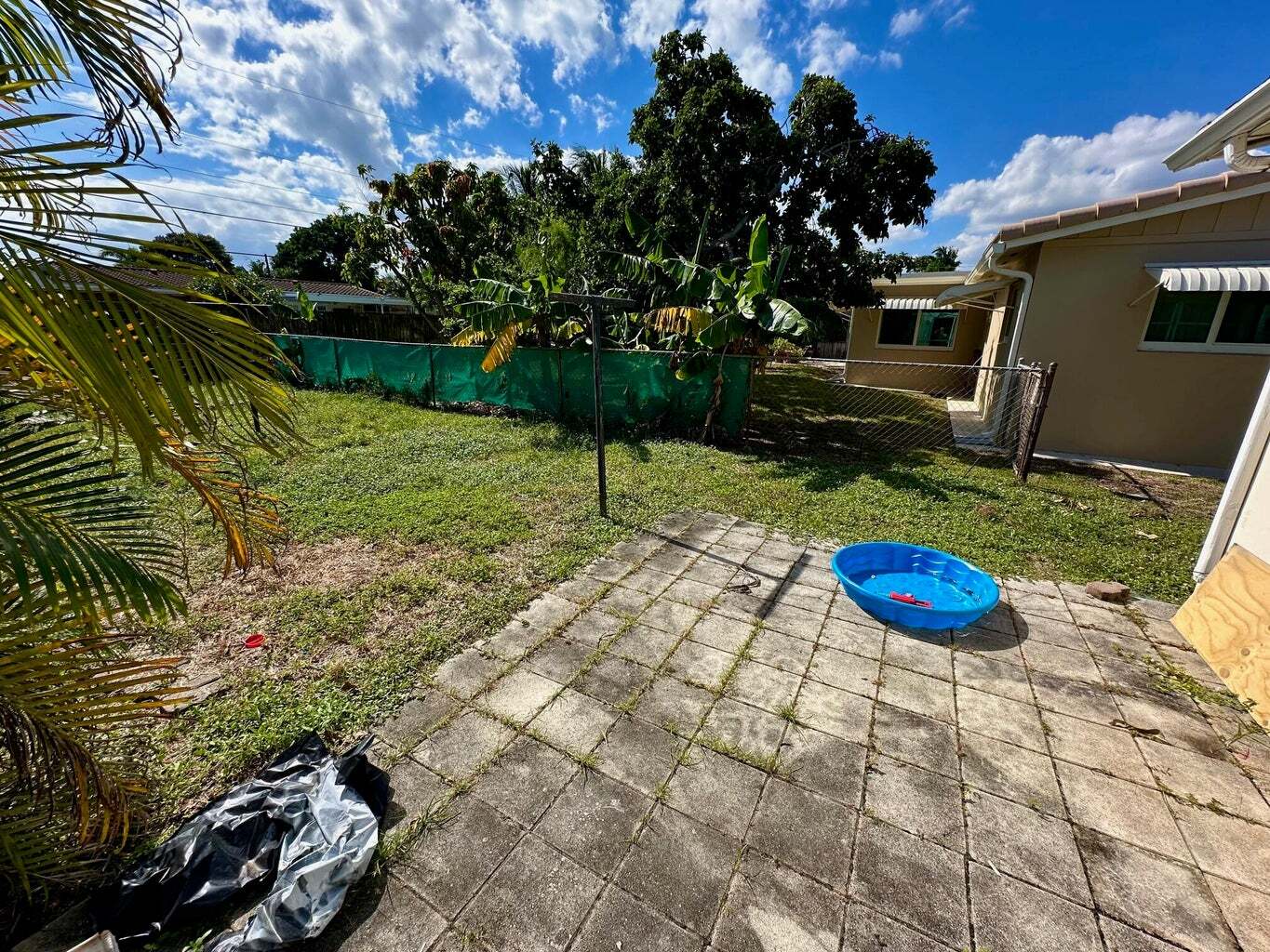 Building Photo - 308 SE 12th St