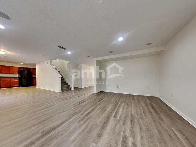 Building Photo - 11527 Spring Board Dr