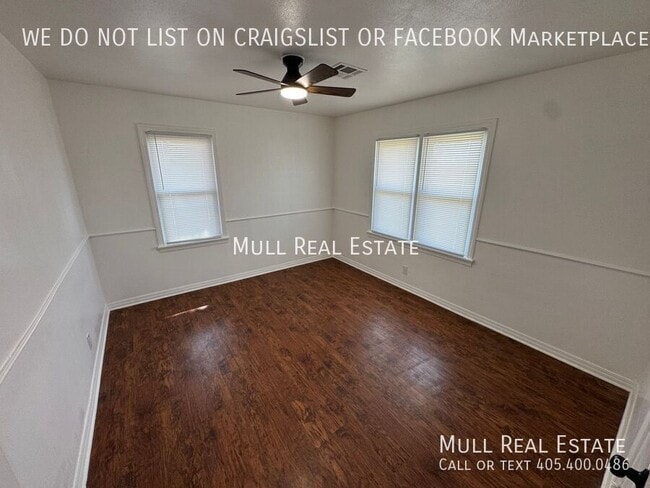 Building Photo - 1801 Oxford Way