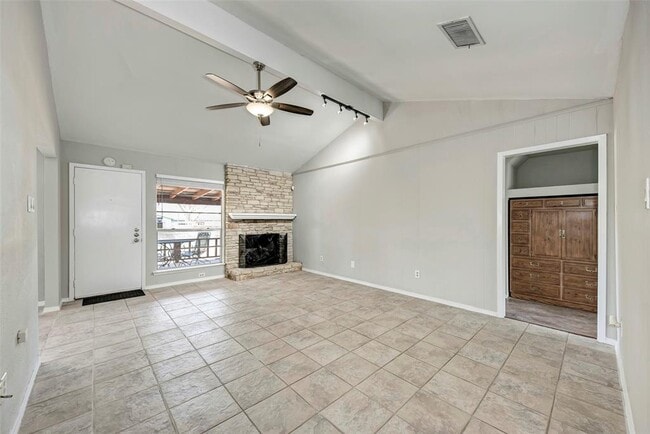 Building Photo - 2804 Sissinghurst Dr