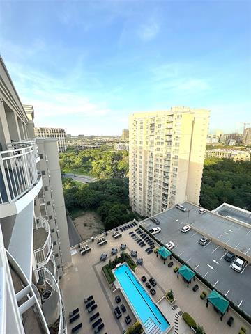 Building Photo - 3225 Turtle Creek Blvd Blvd