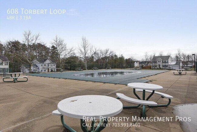 Building Photo - 608 Torbert Loop