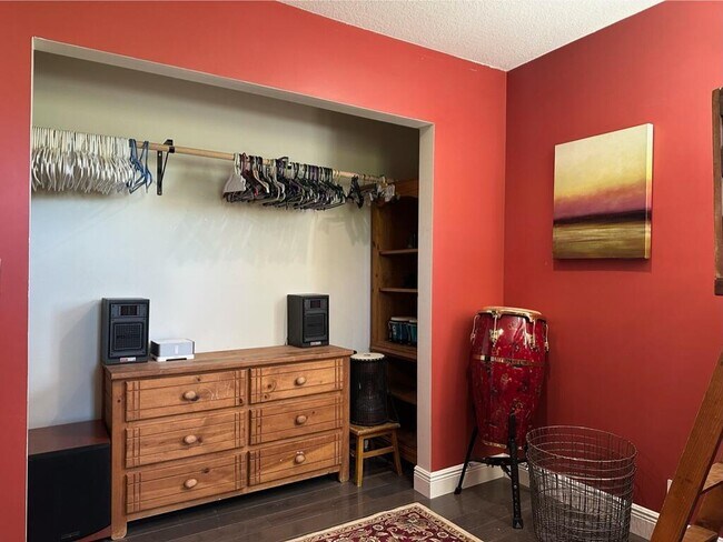 Building Photo - 4332 145th Ave N