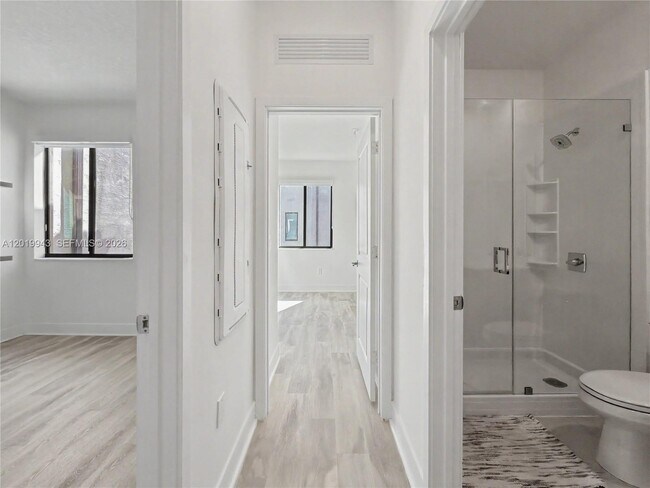 Building Photo - 4527 NW 83rd Path
