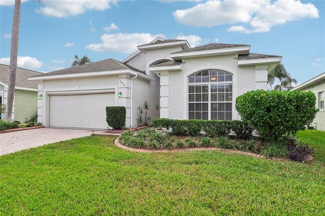 Building Photo - 235 Royal Palm Dr
