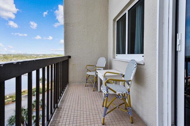 Building Photo - 23223 Front Beach Rd