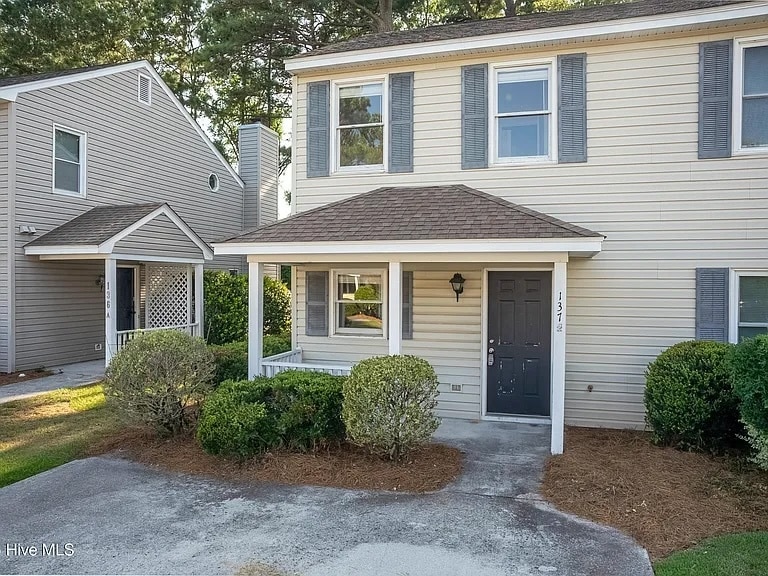 Building Photo - 137 Lullwater Dr