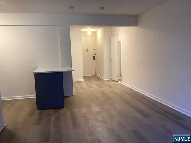 Building Photo - 2160 Center St