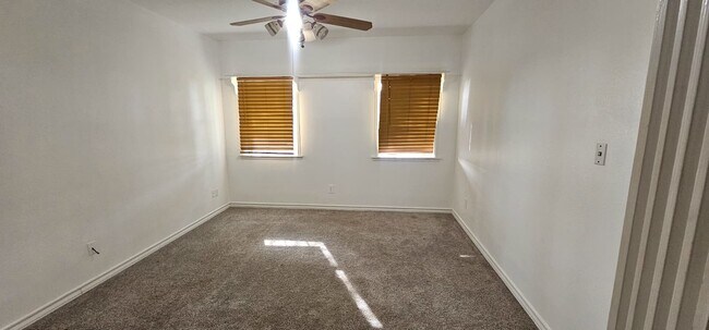 Building Photo - 28615 Clay Rd