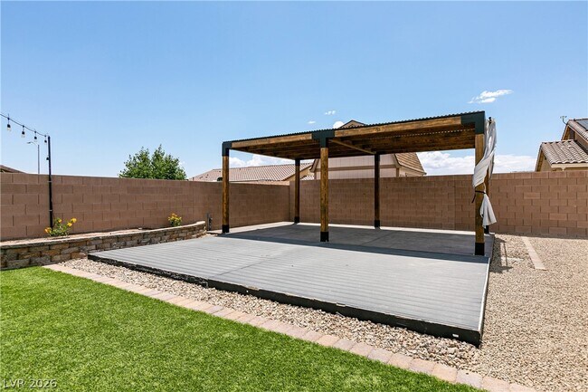 Building Photo - 5048 Royal Indigo St