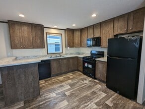 Building Photo - 849 Kansas