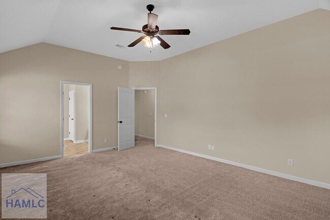 Building Photo - 469 Archie Way