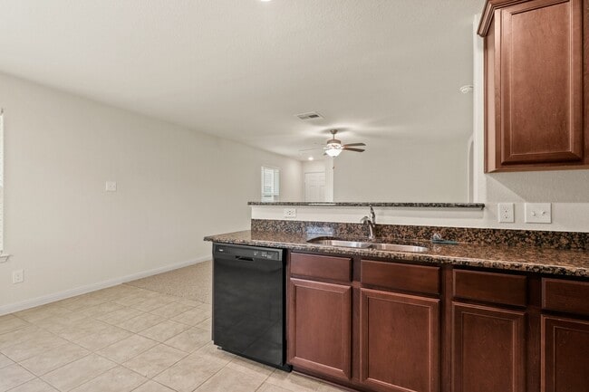 Building Photo - 27104 Leonardo Dr