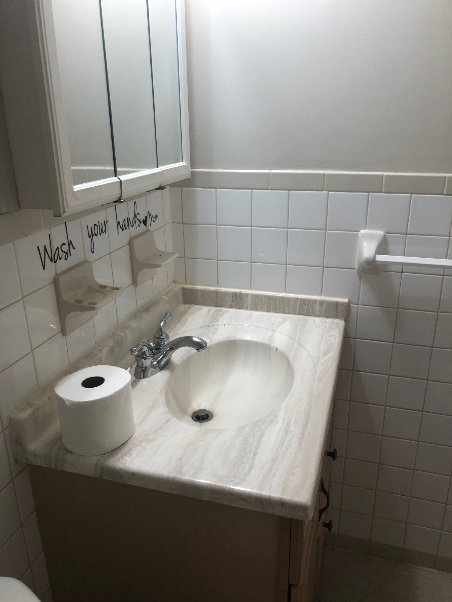 Building Photo - 11608 Hickory Dr