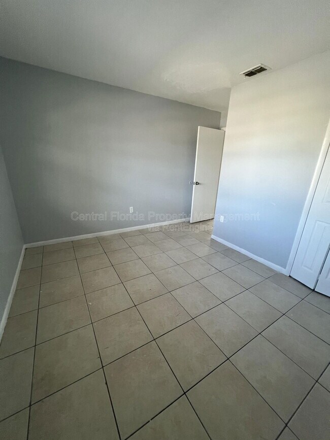 Building Photo - 155 Cory Ln