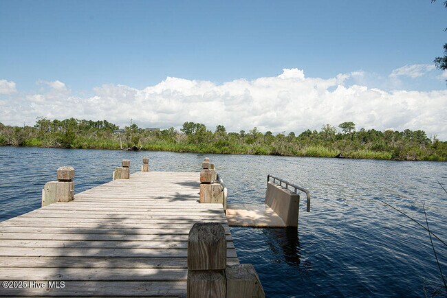 Building Photo - 149 Dockside Dr