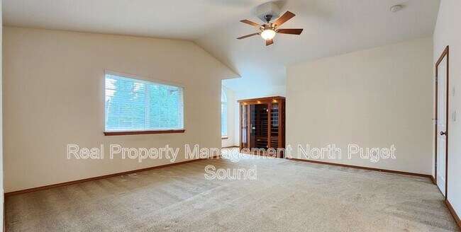 Building Photo - 7332 Olympic Dr