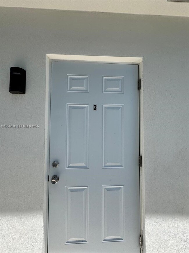 Building Photo - 11000 SW 47th Terrace