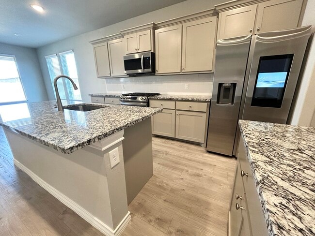 Building Photo - 7612 61st St