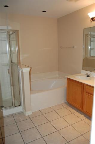 Building Photo - 7108 Wolfmont Ln