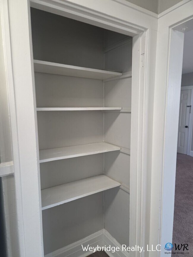 Building Photo - 2218 Drex Ave