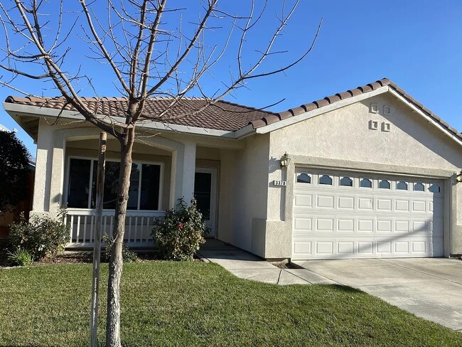 Building Photo - 3370 Spring Garden Dr