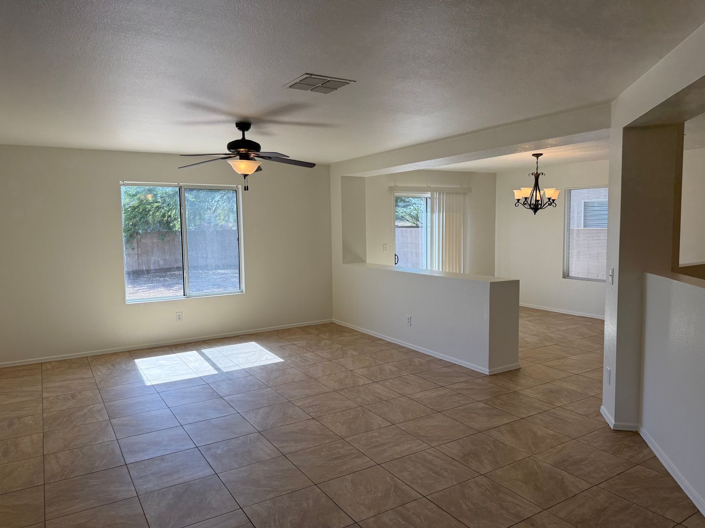 Building Photo - 6279 S Earp Wash Ln