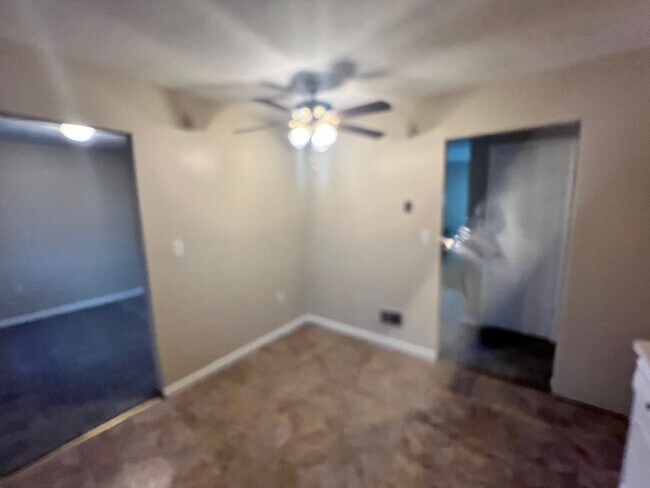 Building Photo - 5508 Fruitwood Dr