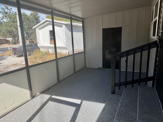 Building Photo - 7213 Harney Rd