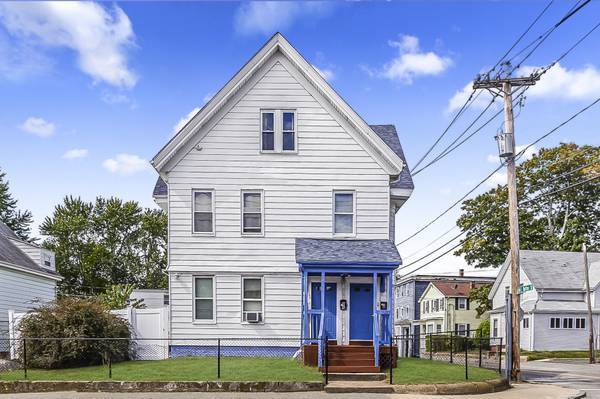Building Photo - 560 N Montello St