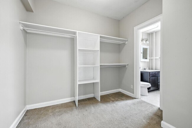 Building Photo - 111 E 16th St