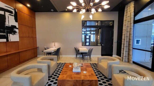 Building Photo - 317 W Morgan St