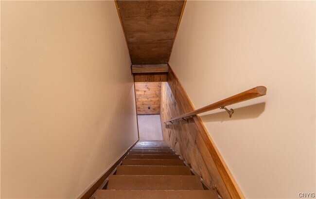 Building Photo - 17 High St