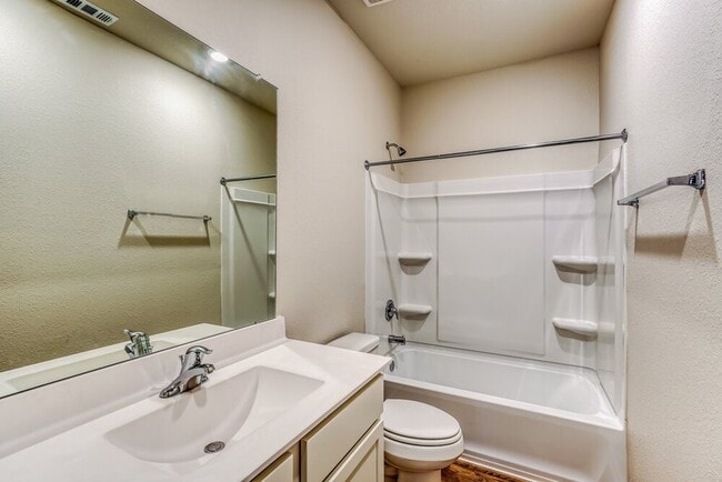 Building Photo - 7511 Tipton Meadow Way
