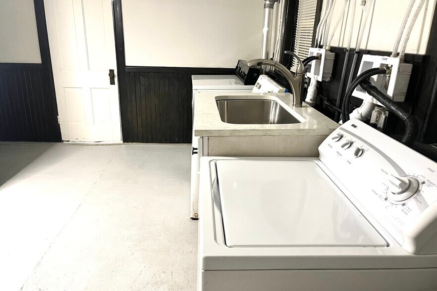 Lower level laundry area - 1540 N 10th St