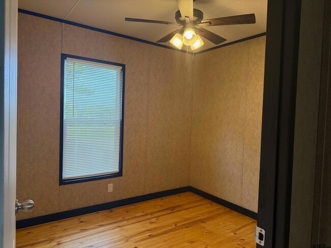 Building Photo - 359 Co Rd 3203