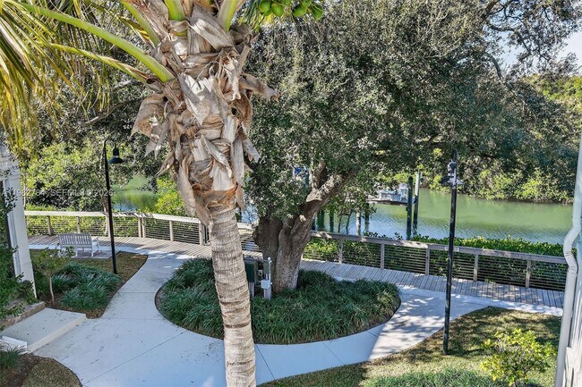 Building Photo - 620 Inlet Waters Cir