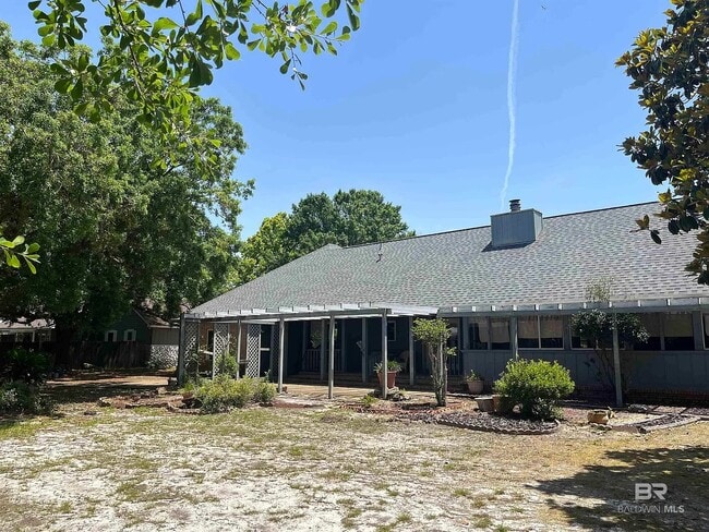 Building Photo - 2123 Gdn Pk Ter