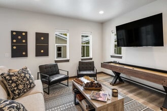 Building Photo - 2942 W Babcock St