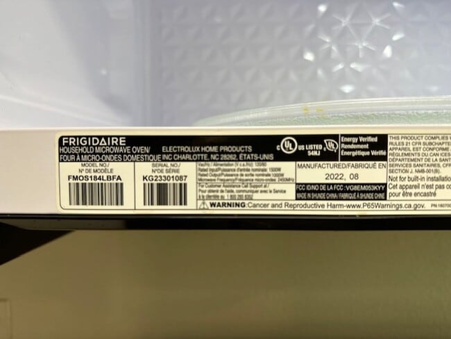 Building Photo - Beautiful 4/2/2 newer home for rent w/ community pool, playground, picnic area!