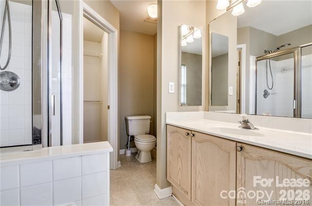 Building Photo - 12624 Cardinal Woods Dr