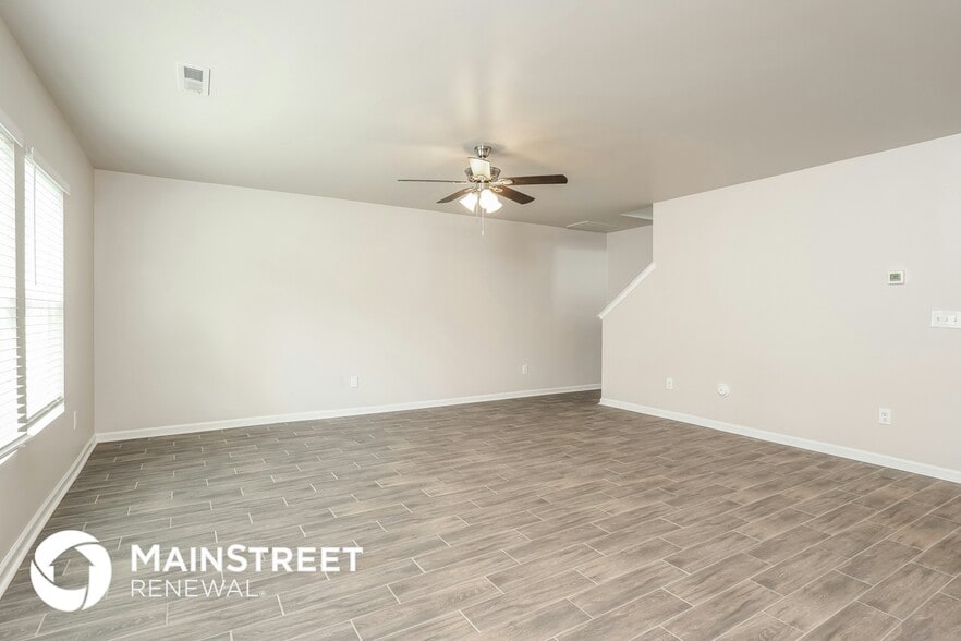 Building Photo - 3800 Bellingham Ct