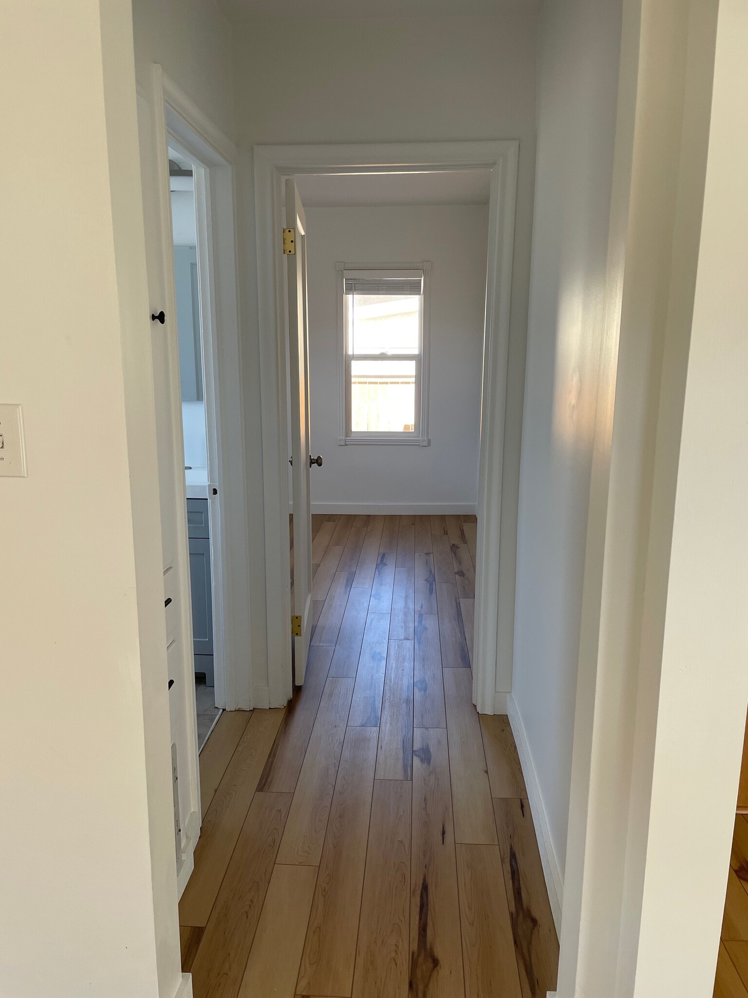 Upstairs bedroom - 1581 E Downington Ave