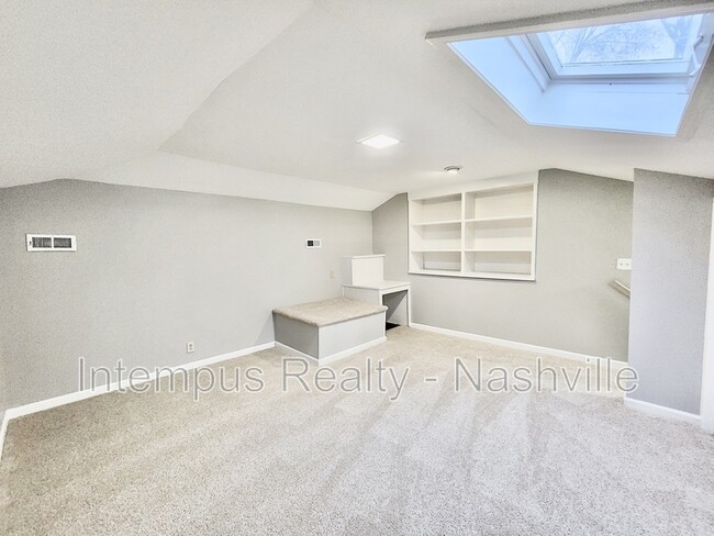 Building Photo - 8124 Devens Dr