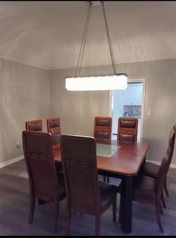 Building Photo - 2317 W Bristol Ave