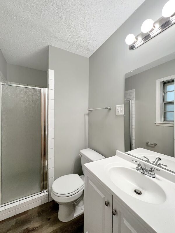 Building Photo - 3129 Domar St